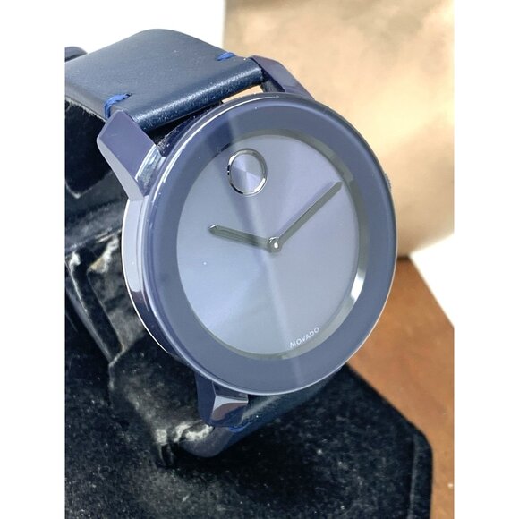 Movado Men's Watch 3600370 Bold Swiss Quartz Blue Dial 42mm Black Leather Band - Picture 13 of 14